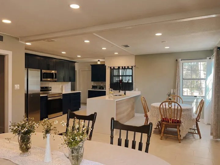 Recent Willow Estates photo